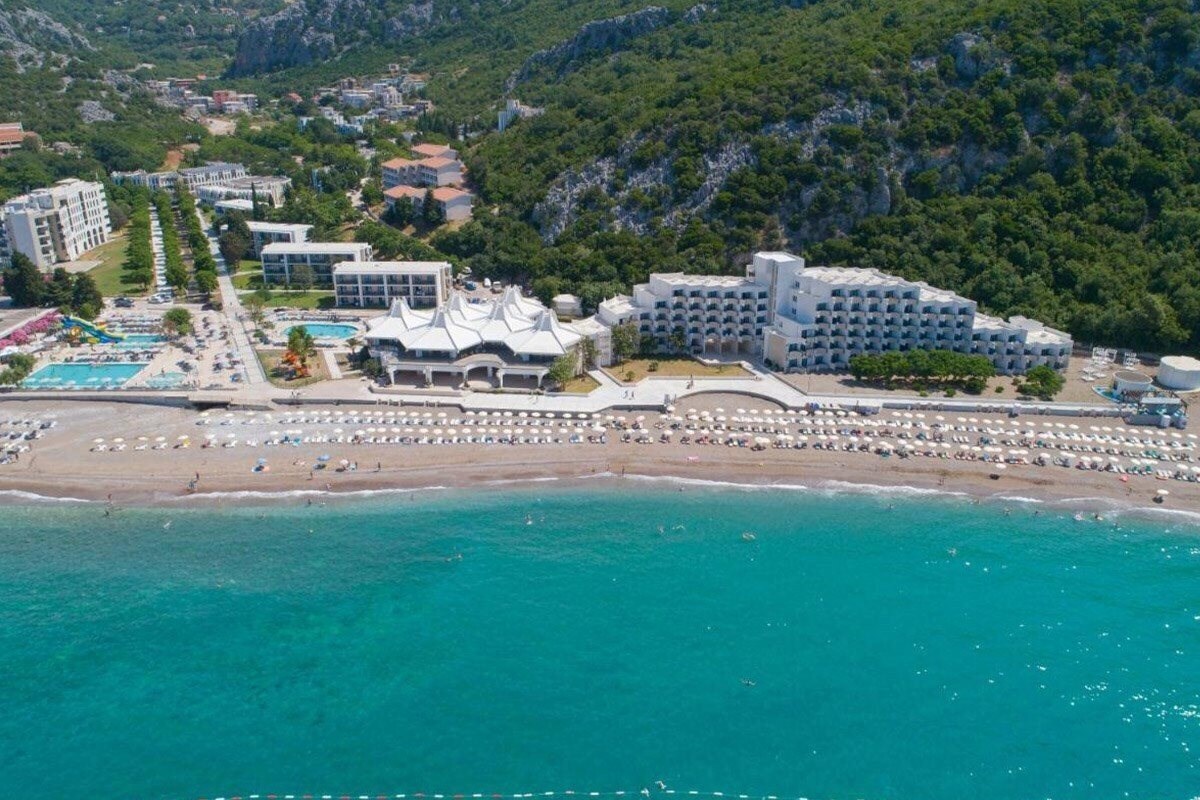 Отель Pearl Beach 4*